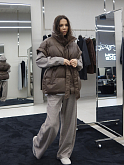 жилет oversize шоколадный из плащевки